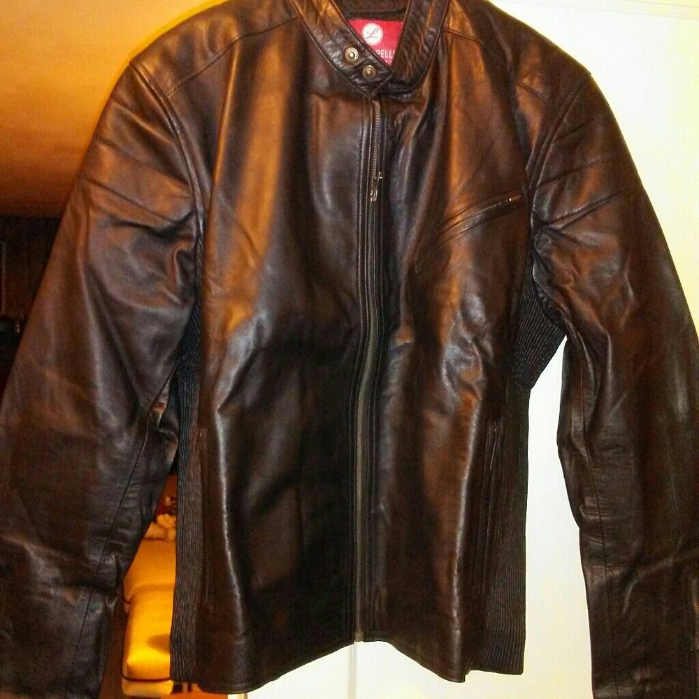 LAMBSKIN LEATHER COAT